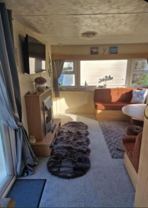 Parkdean Escape Coastal Comfort in Borth Spacious 3 Bedroom Family Getaway